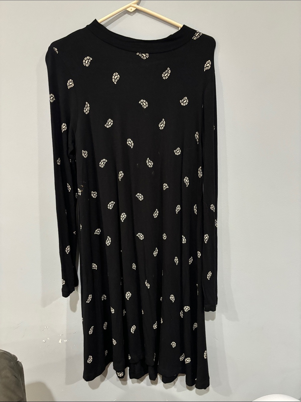 LOFT Black Long-Sleeve Swing Dress with White Leaf Motif